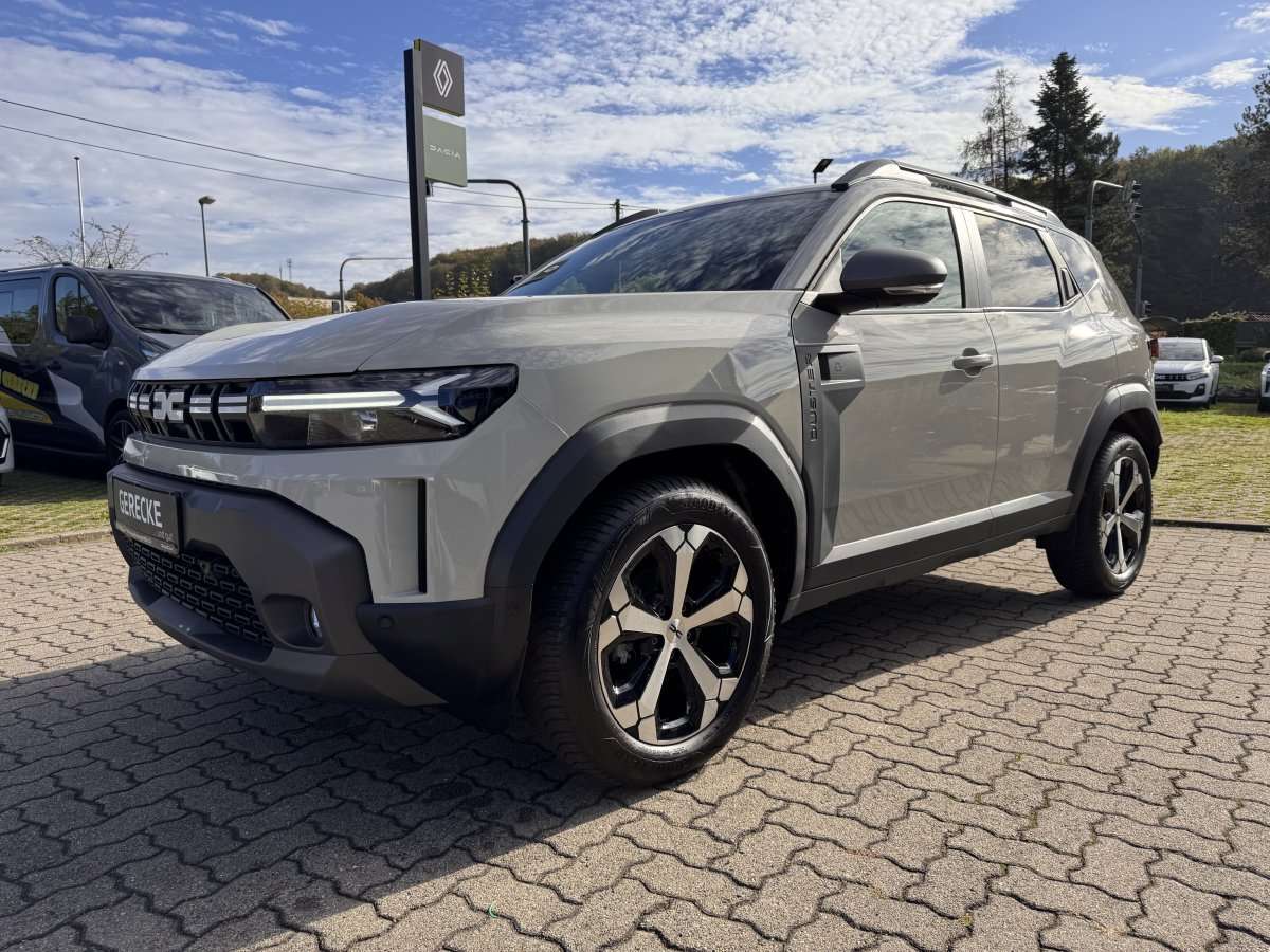 Fahrzeugbild eines Dacia Duster
