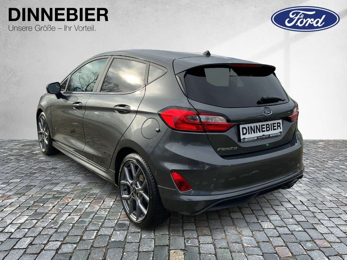 Fahrzeugbild eines Ford Fiesta