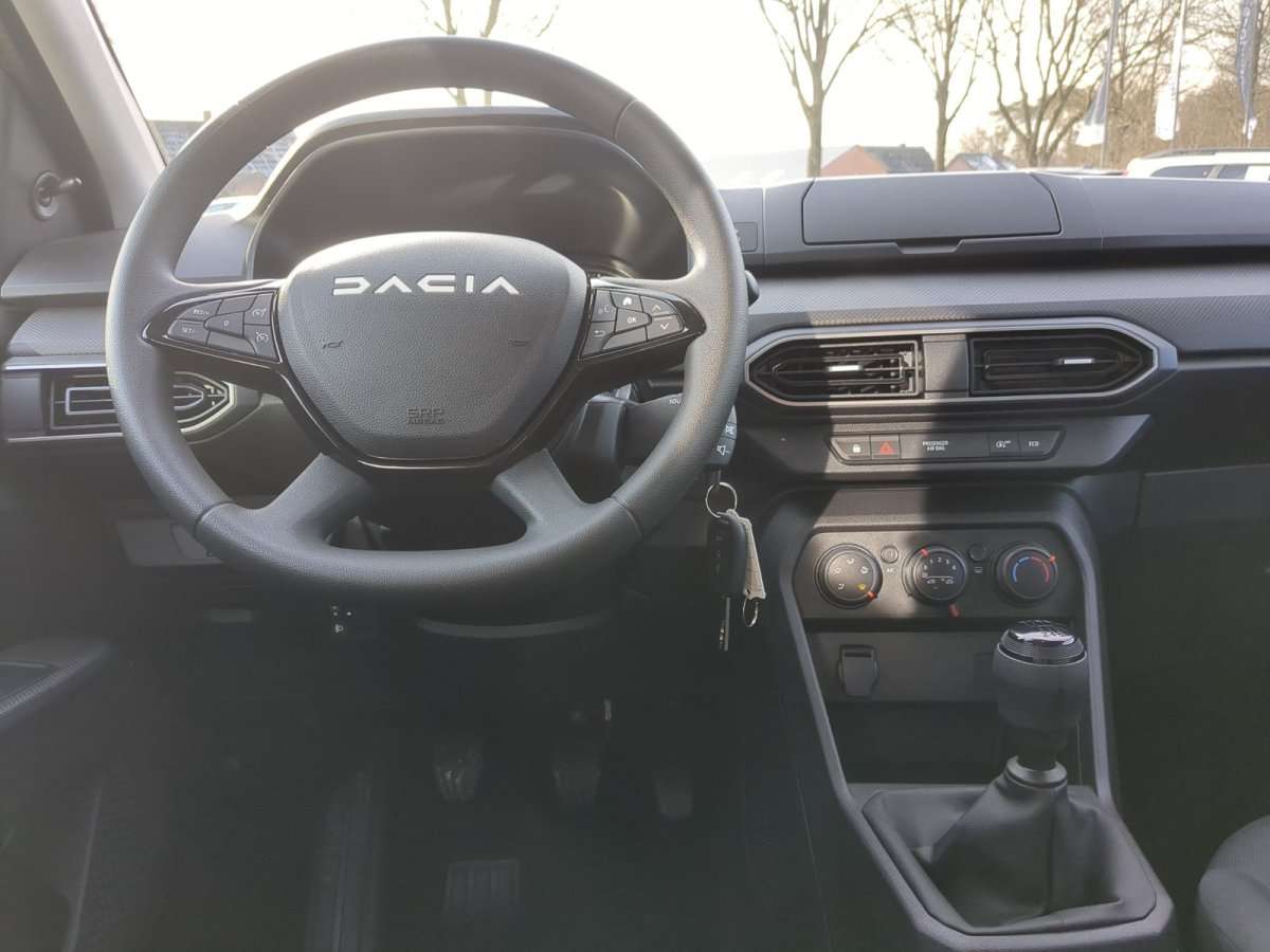 Fahrzeugbild eines Dacia Jogger