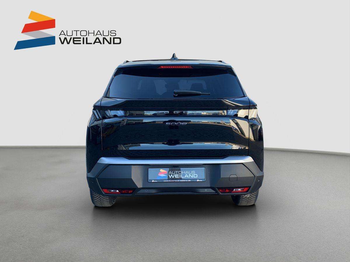 Fahrzeugbild eines Peugeot 5008
