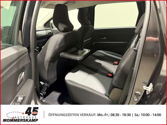 Fahrzeugbild eines Dacia Jogger