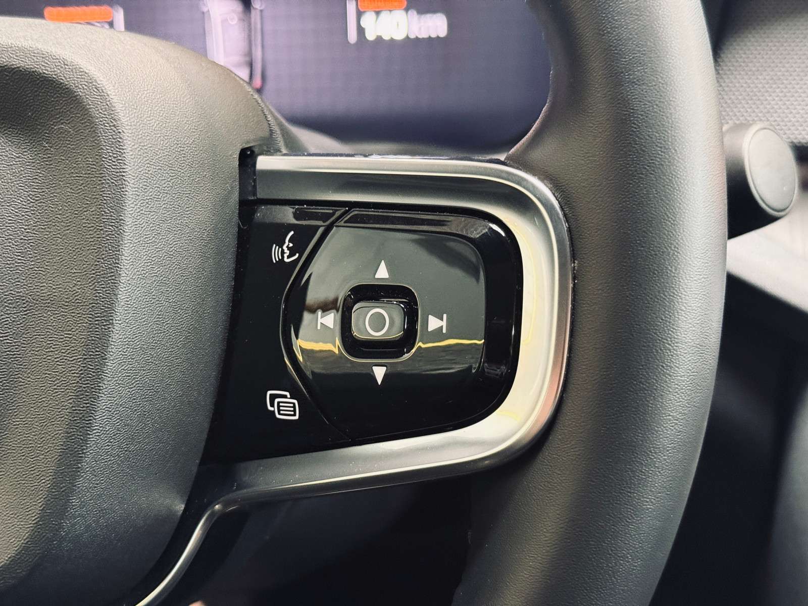 Fahrzeugbild eines Polestar 2