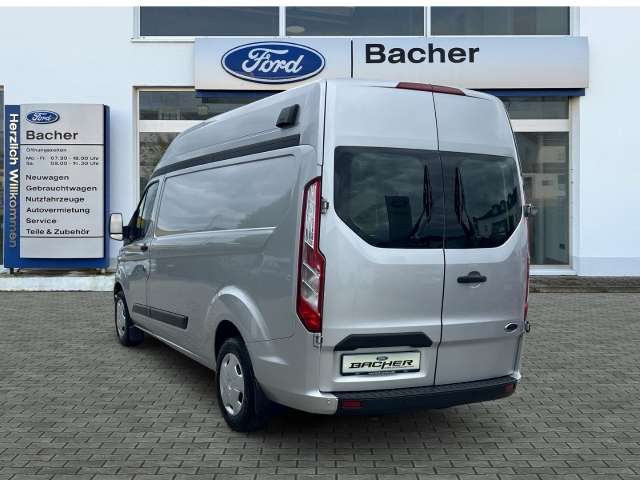 Fahrzeugbild eines Ford Transit Custom