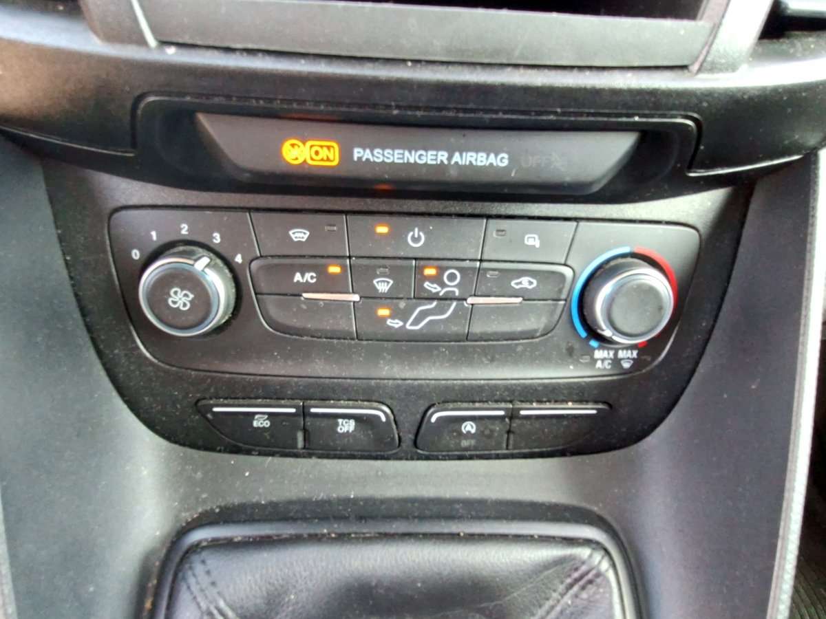 Fahrzeugbild eines Ford Transit Connect