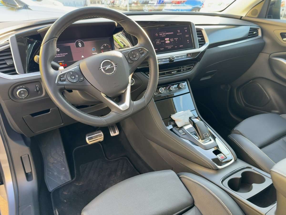 Fahrzeugbild eines Opel Grandland X