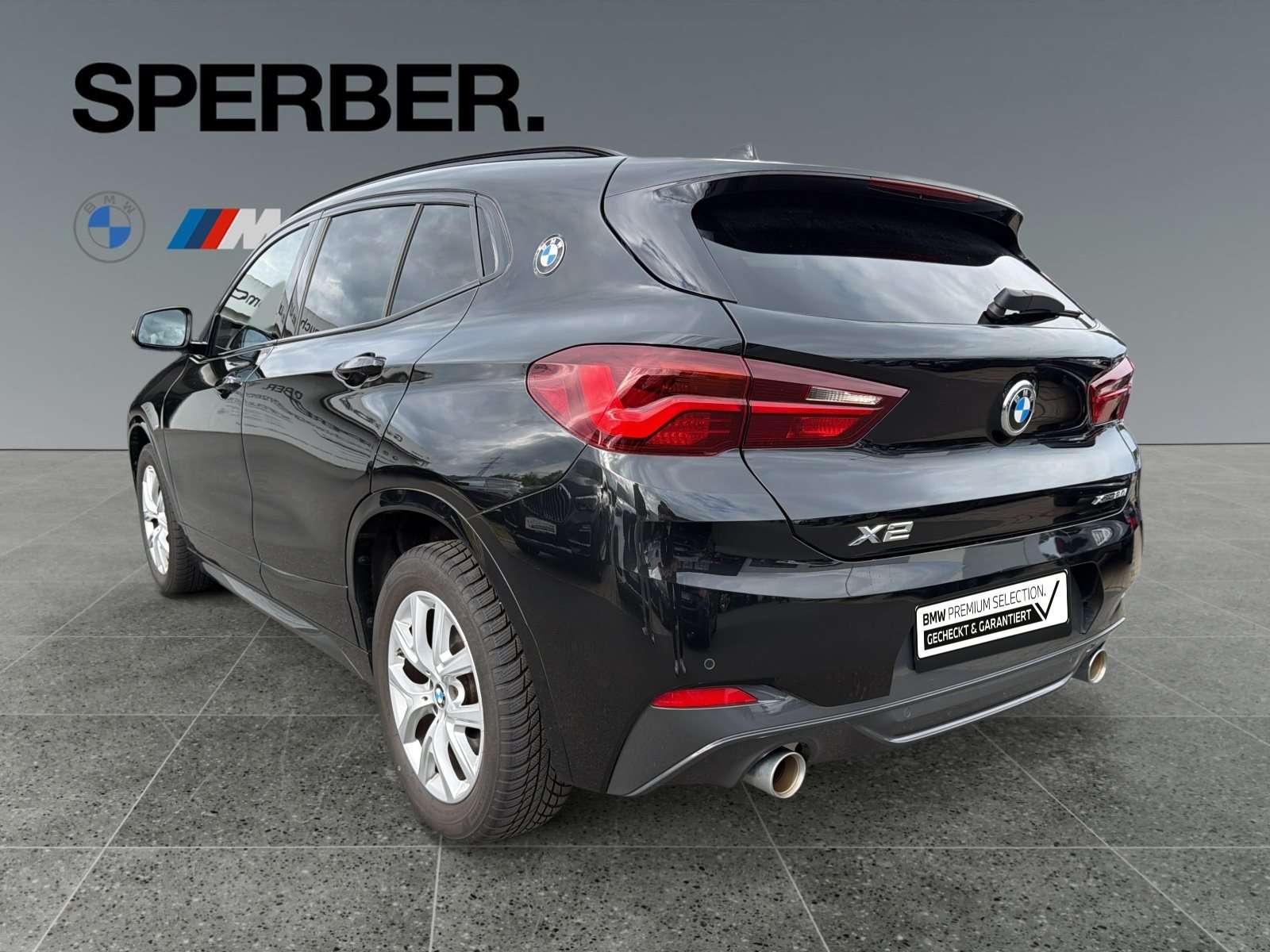 Fahrzeugbild eines BMW X2