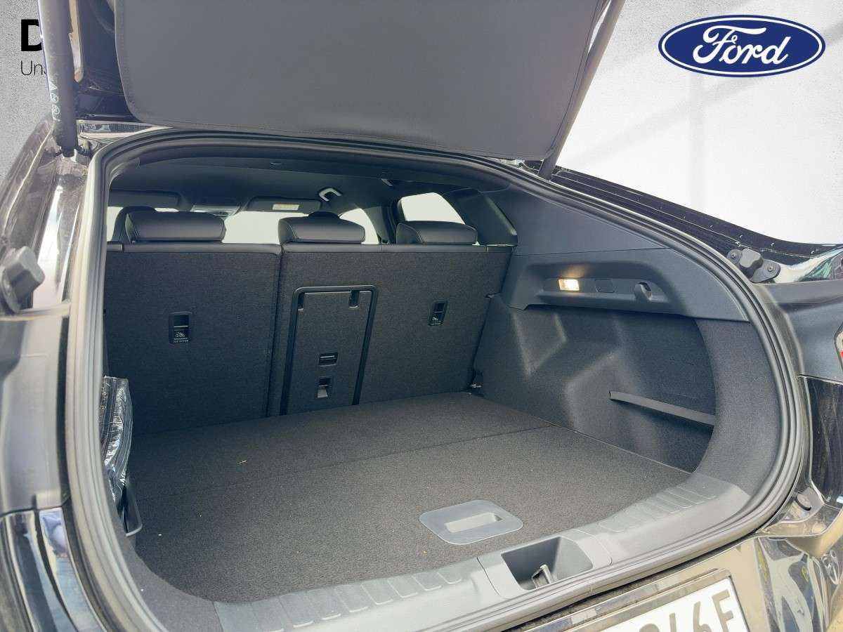 Fahrzeugbild eines Ford Capri