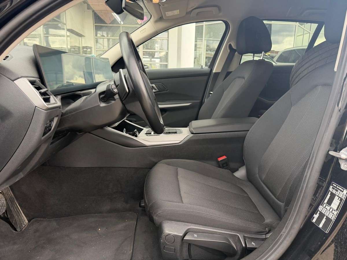 Fahrzeugbild eines BMW 3er-Reihe
