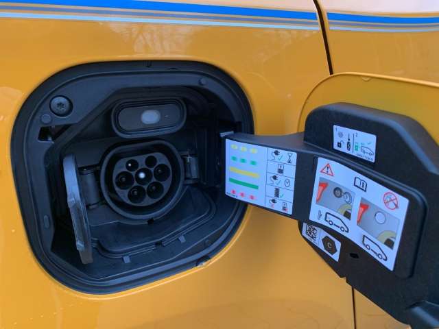 Fahrzeugbild eines Renault Twingo