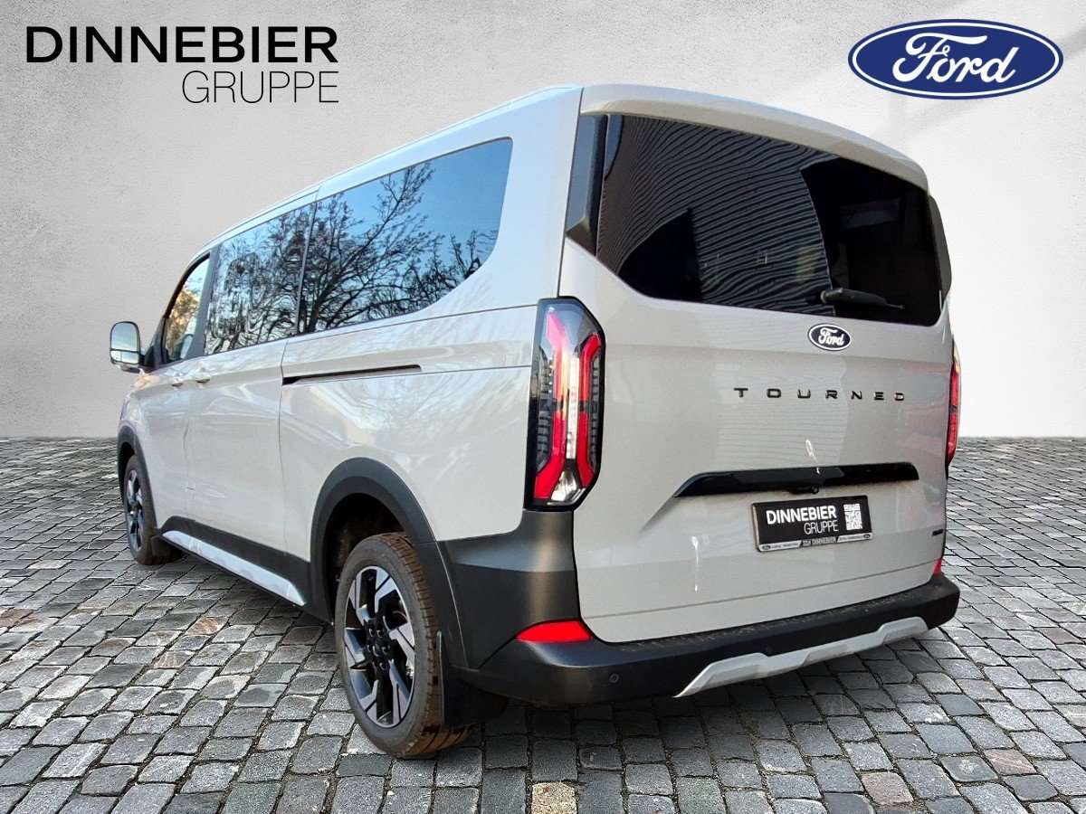 Fahrzeugbild eines Ford Tourneo Custom