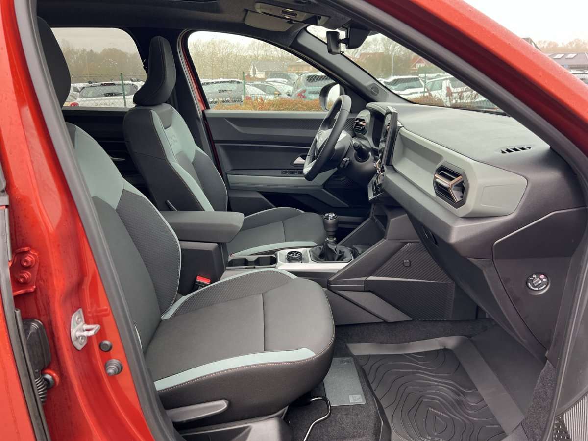 Fahrzeugbild eines Dacia Bigster