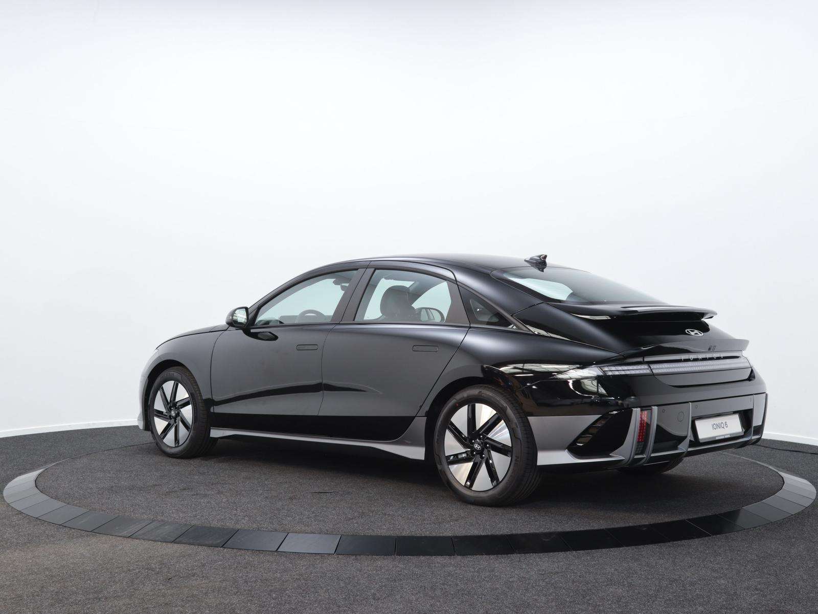 Fahrzeugbild eines Hyundai IONIQ 6