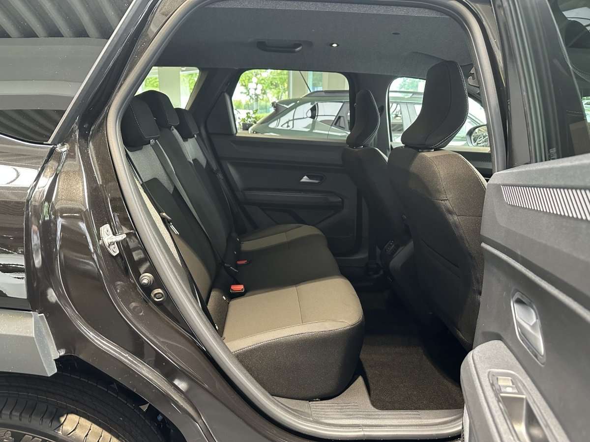 Fahrzeugbild eines Dacia Bigster