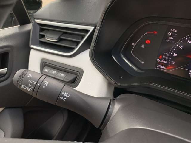 Fahrzeugbild eines Renault Clio