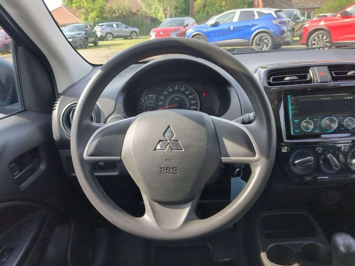 Fahrzeugbild eines Mitsubishi Space Star