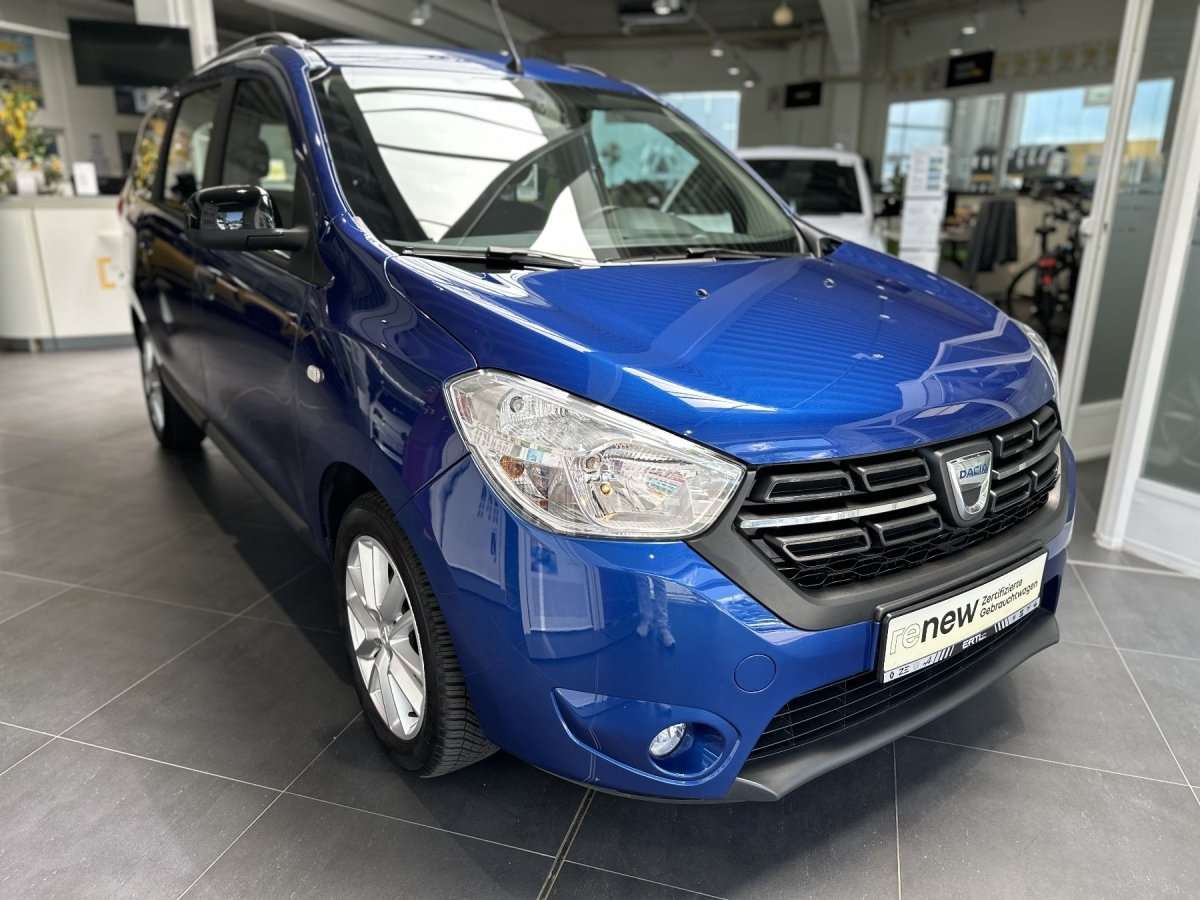 Fahrzeugbild eines Dacia Lodgy