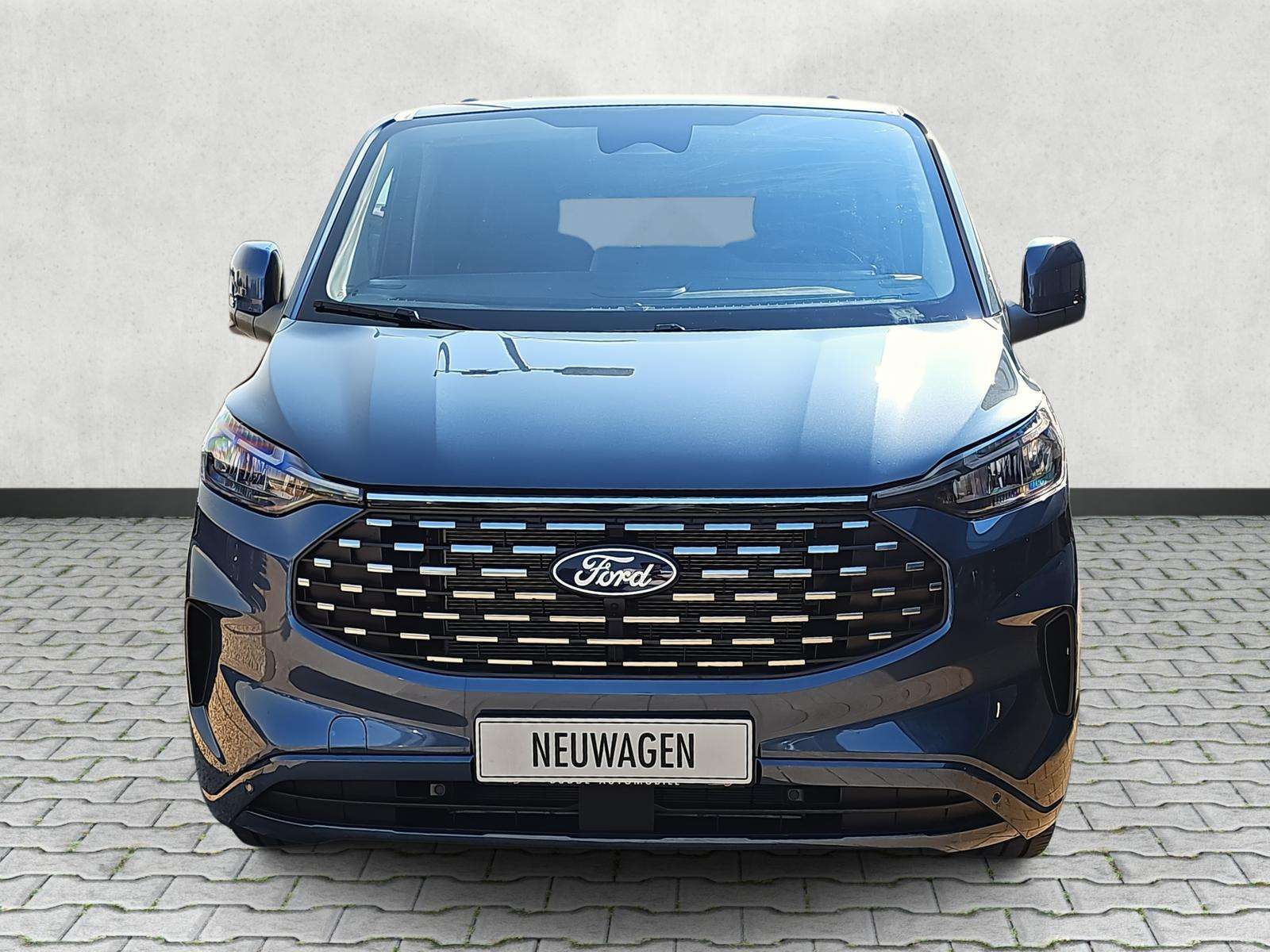 Fahrzeugbild eines Ford Tourneo Custom