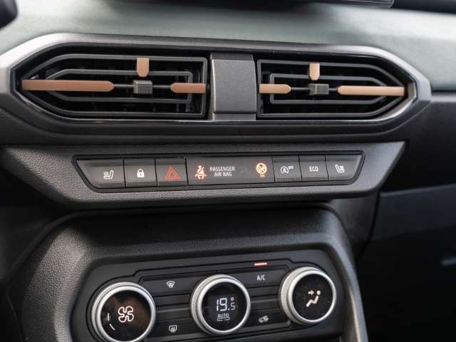 Fahrzeugbild eines Dacia Sandero