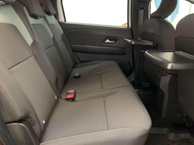 Fahrzeugbild eines Dacia Jogger