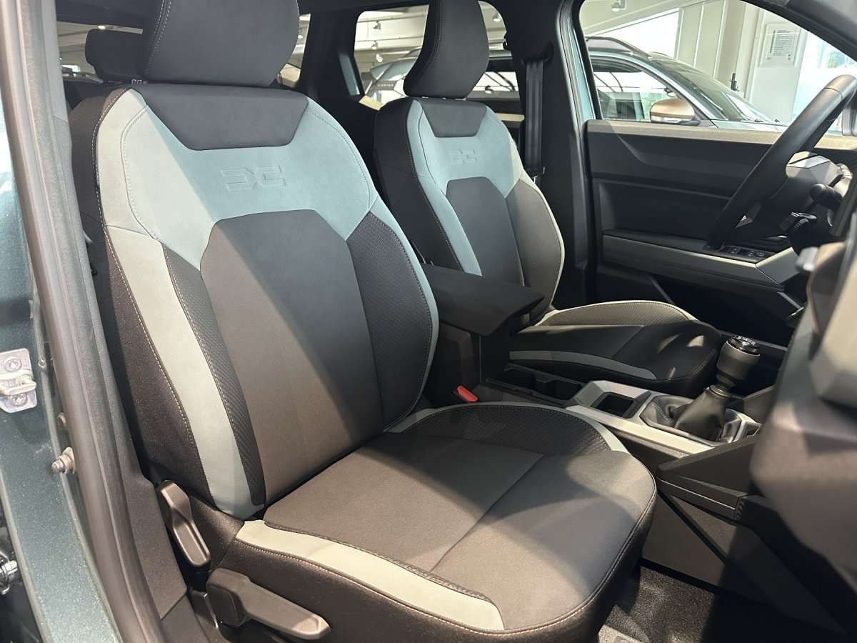 Fahrzeugbild eines Dacia Duster