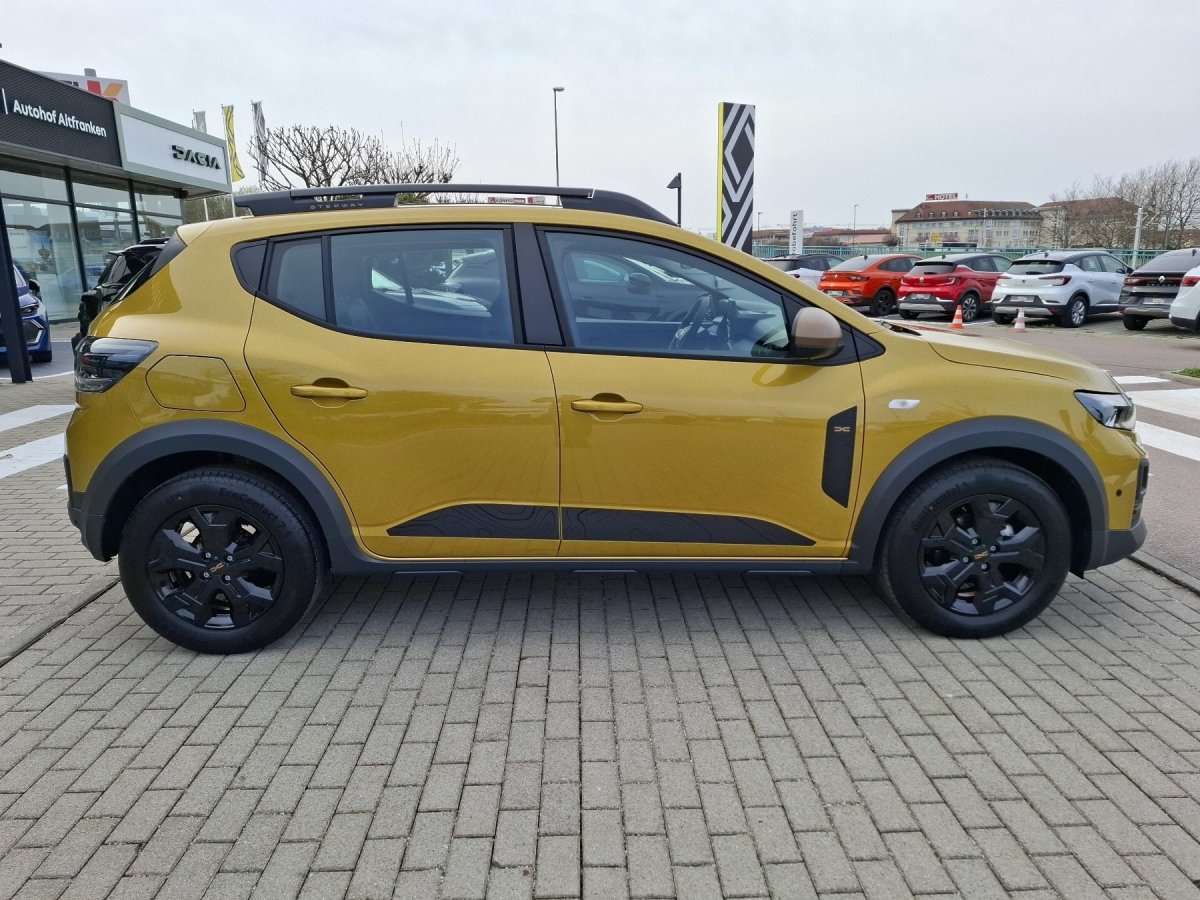 Fahrzeugbild eines Dacia Sandero