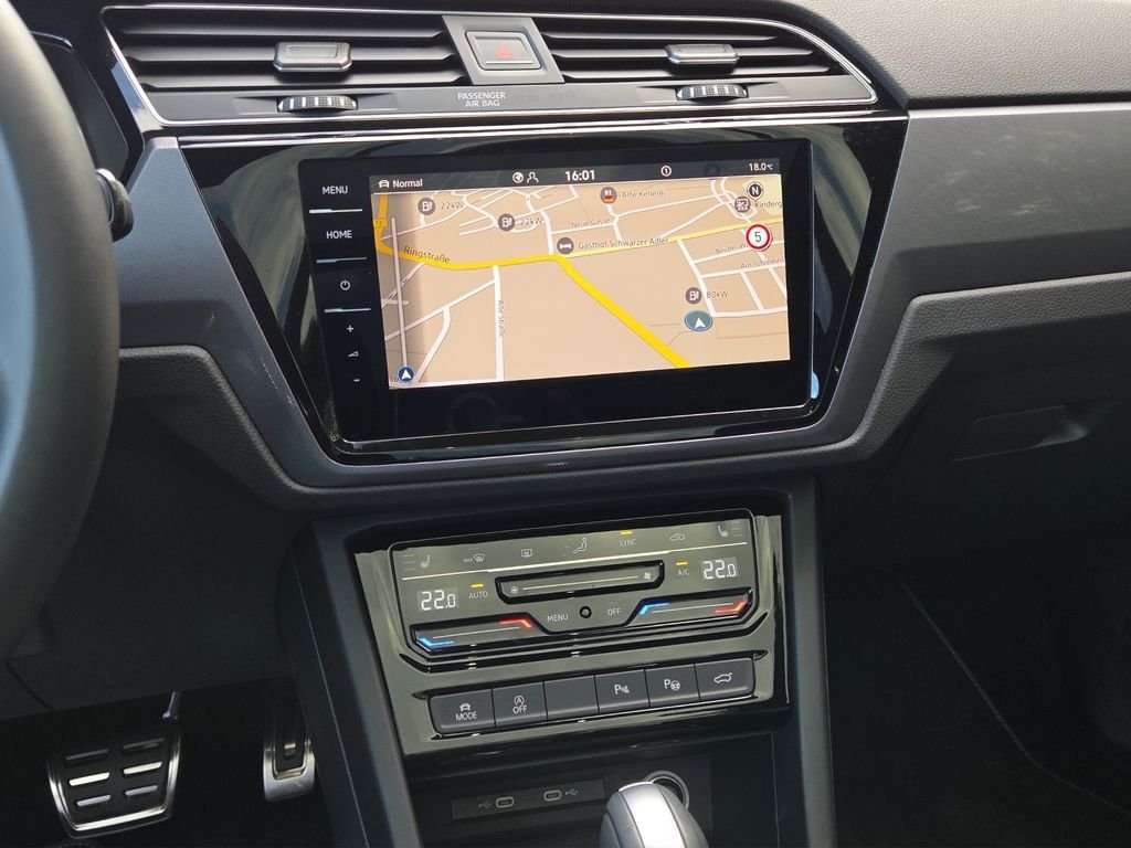 Fahrzeugbild eines Volkswagen Touran
