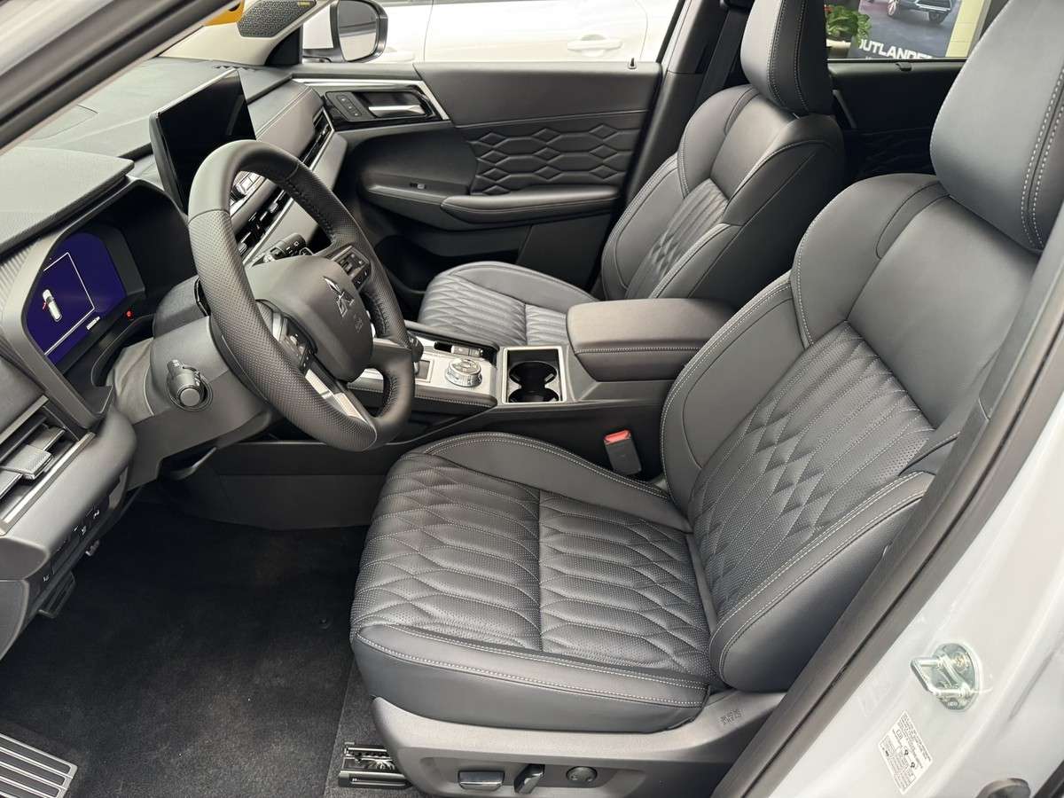 Fahrzeugbild eines Mitsubishi Outlander