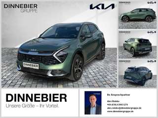 Schräge Frontansicht auf einen Kia Sportage , freigestellt