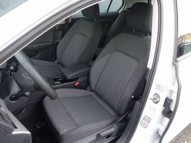 Fahrzeugbild eines Volkswagen Golf