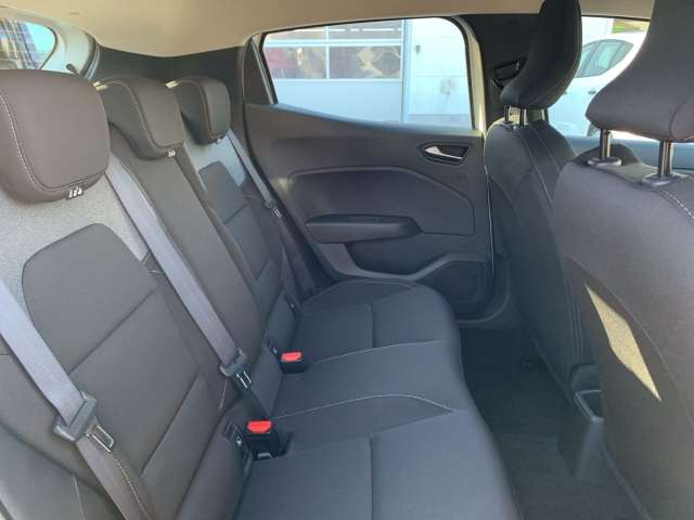 Fahrzeugbild eines Renault Clio