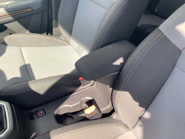 Fahrzeugbild eines Dacia Jogger