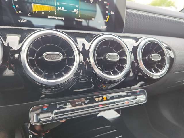 Fahrzeugbild eines Mercedes-Benz A-Klasse