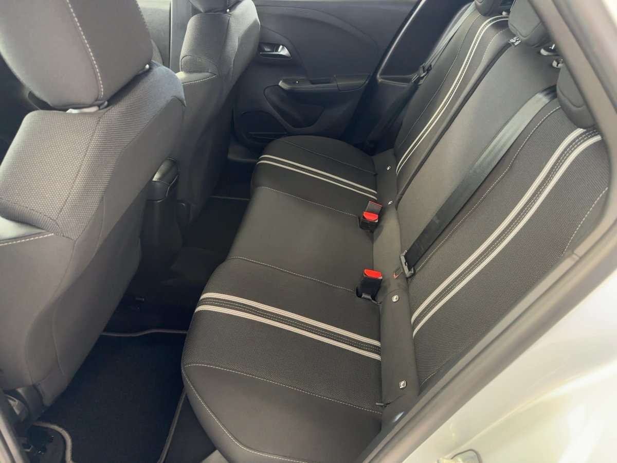 Fahrzeugbild eines Opel Corsa