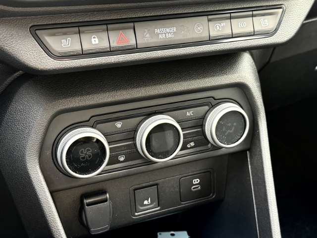 Fahrzeugbild eines Dacia Jogger