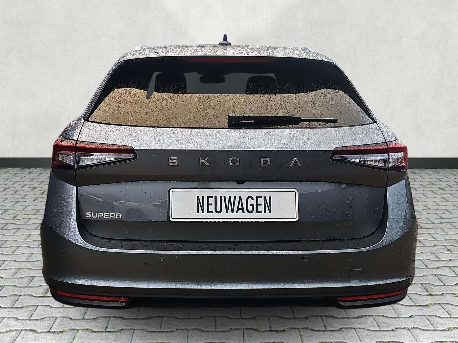 Fahrzeugbild eines Skoda Superb