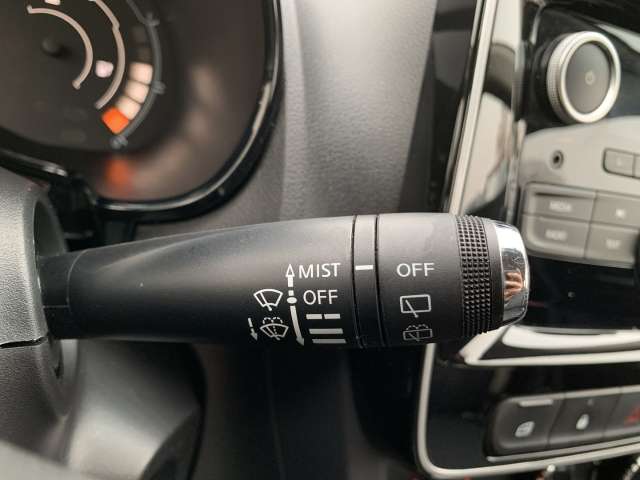 Fahrzeugbild eines Dacia Spring