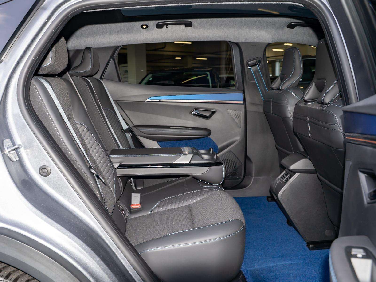 Fahrzeugbild eines Renault Scenic E-TECH