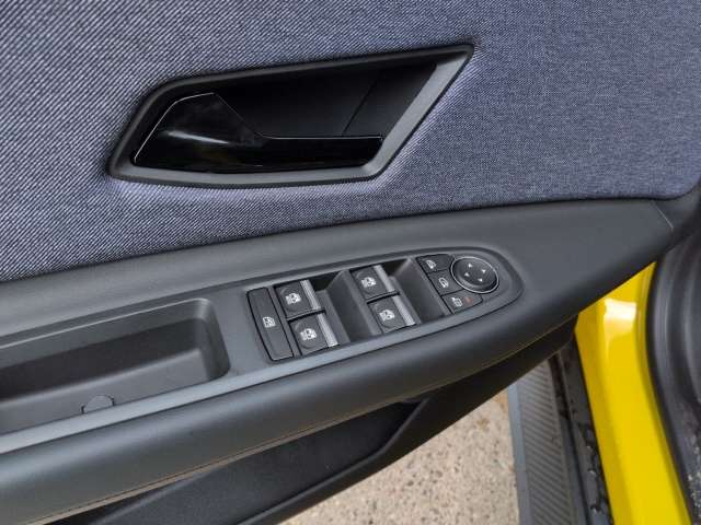 Fahrzeugbild eines Renault 5 E-TECH