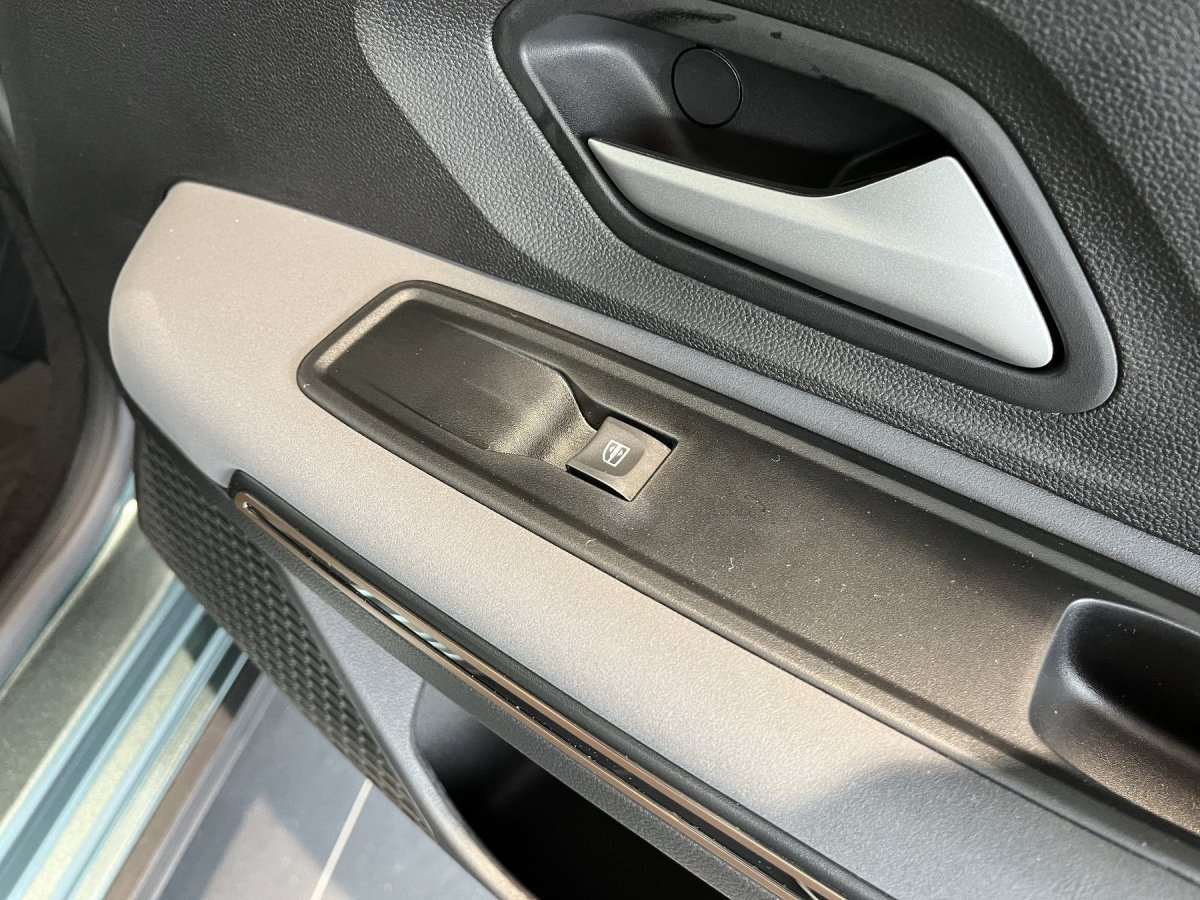 Fahrzeugbild eines Dacia Jogger