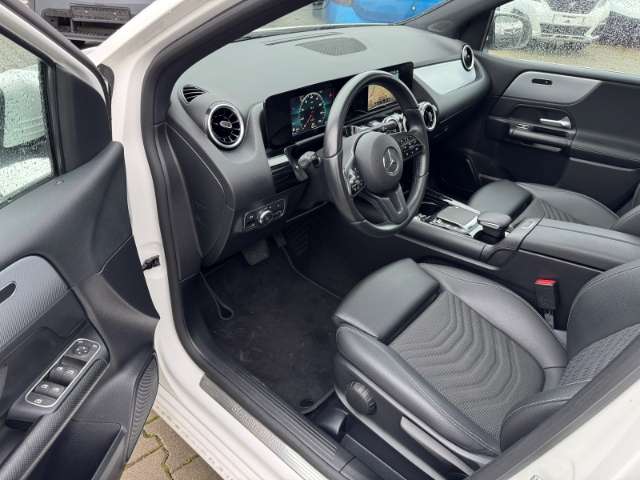 Fahrzeugbild eines Mercedes-Benz B-Klasse