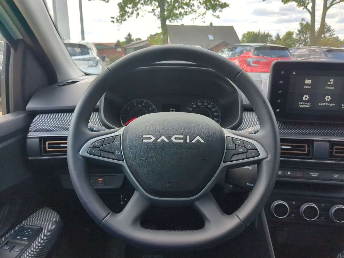Fahrzeugbild eines Dacia Sandero