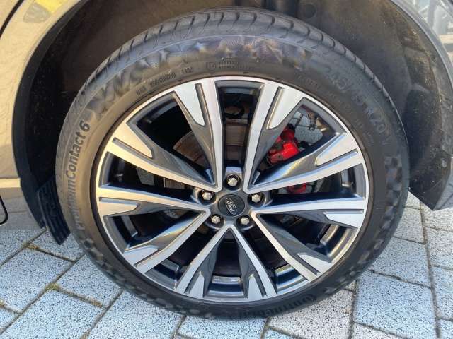 Fahrzeugbild eines Ford Kuga