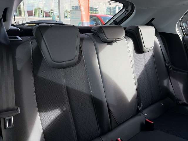 Fahrzeugbild eines Opel Corsa