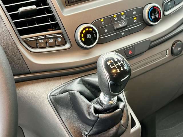 Fahrzeugbild eines Ford Transit Custom