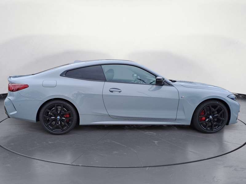 Fahrzeugbild eines BMW 4er-Reihe