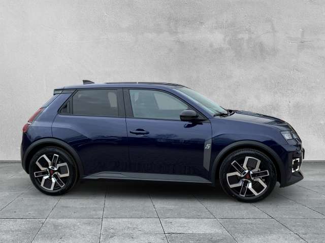 Fahrzeugbild eines Renault 5 E-TECH