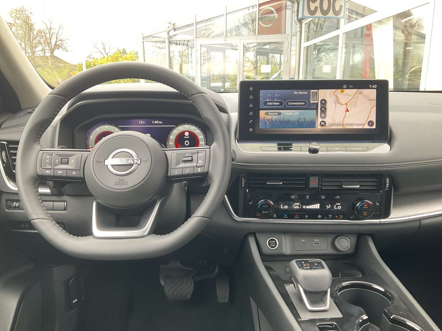 Fahrzeugbild eines Nissan X-TRAIL