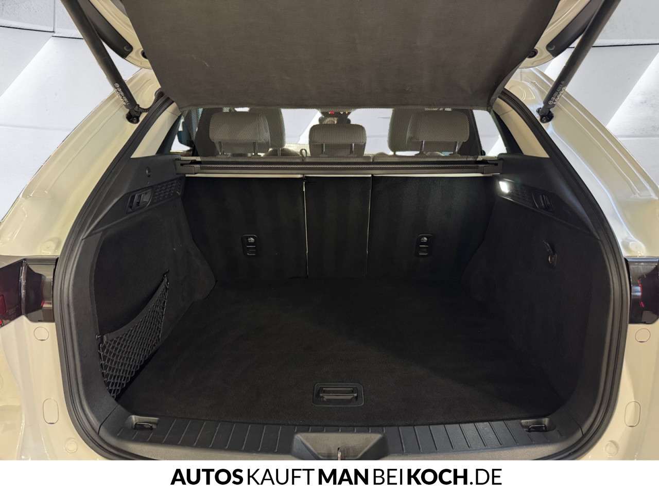 Fahrzeugbild eines Mazda CX-60