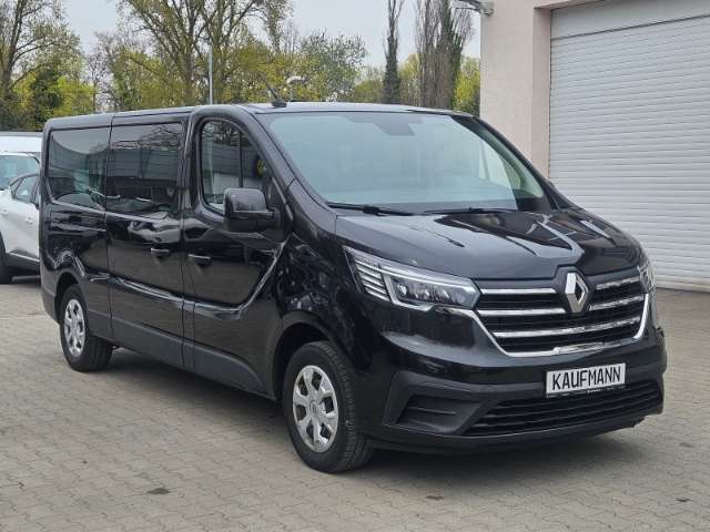 Fahrzeugbild eines Renault Trafic