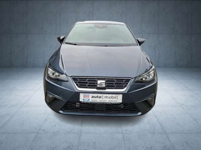 Fahrzeugbild eines SEAT Ibiza